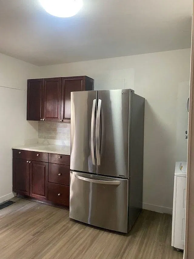 2 bed, 880 sqft, $2,800 — Photo 2