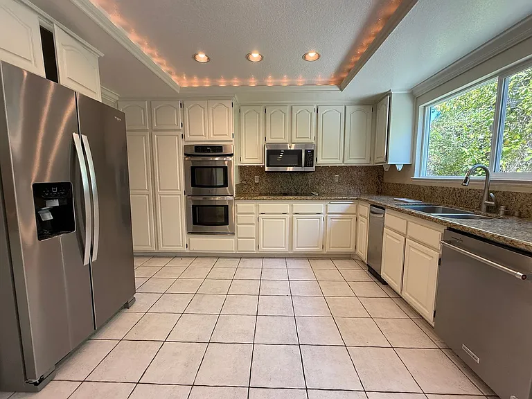 4973 Monaco Dr — Photo 21