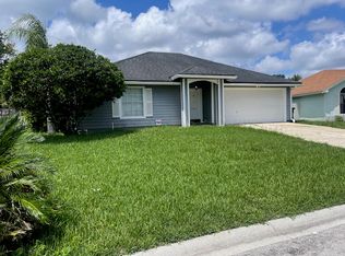 2270 E Luana Dr, Jacksonville, FL 32246