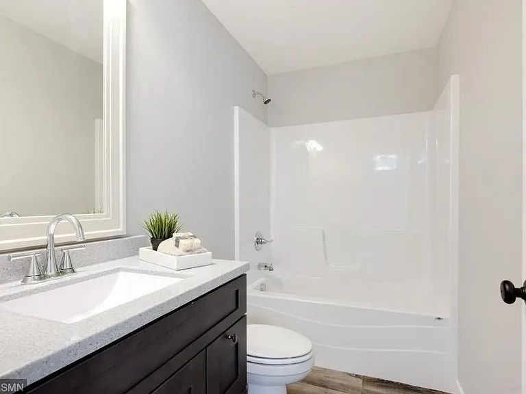 25879 Cardinal St — Photo 12