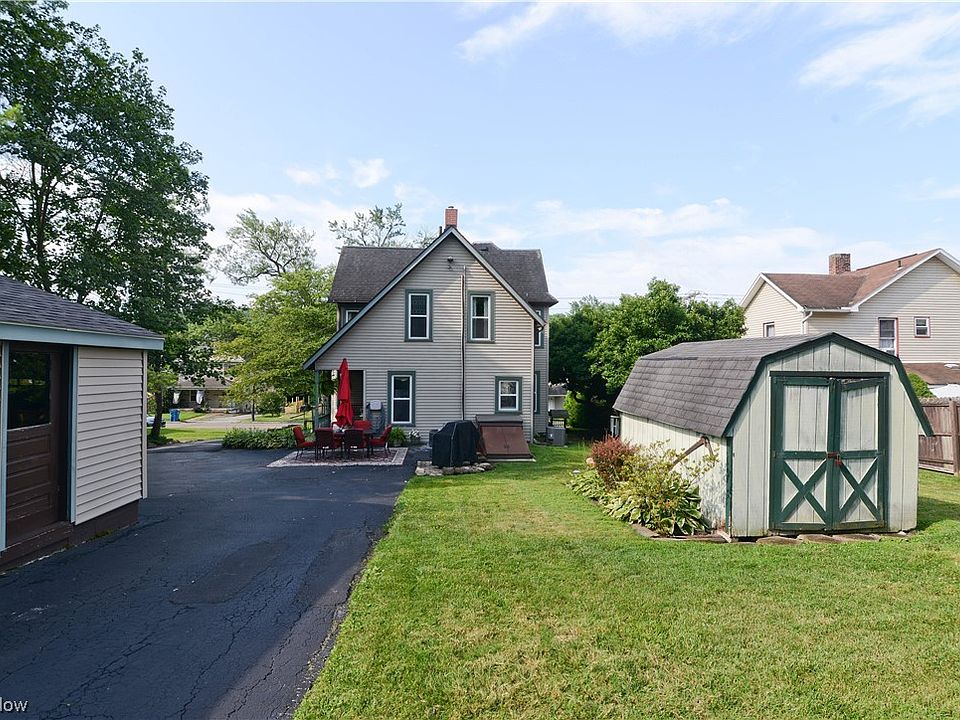 72 W Wood St, Lowellville, OH 44436 Zillow