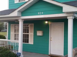 824 S 10th St, Wilmington, NC 28401