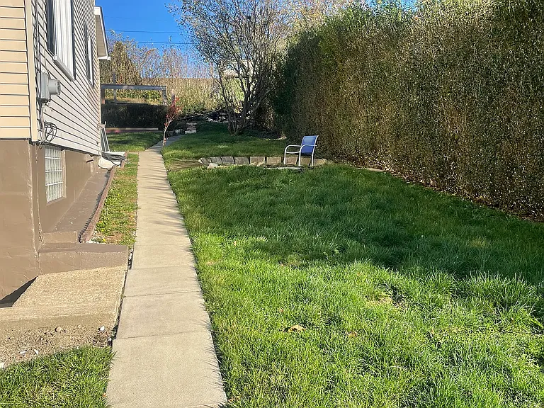 573 Steel Ave — Photo 26