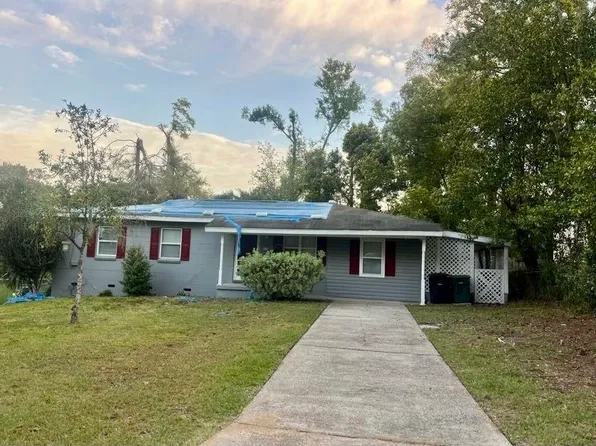 2412 Surrey St, Tallahassee, FL 32304