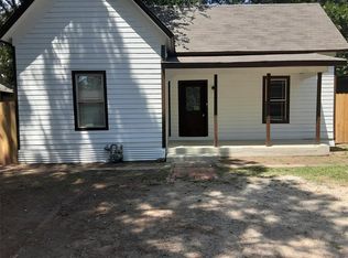 729 N Wilhite St, Cleburne, TX 76031