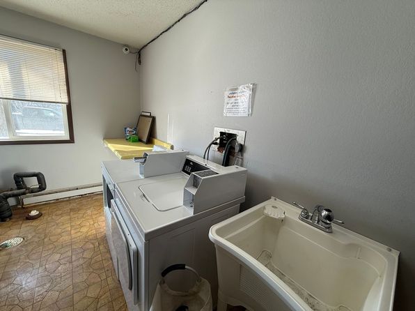 Eastown - 365-395 2nd Ave NE | 365-395 2nd Ave NW, Wells, MN