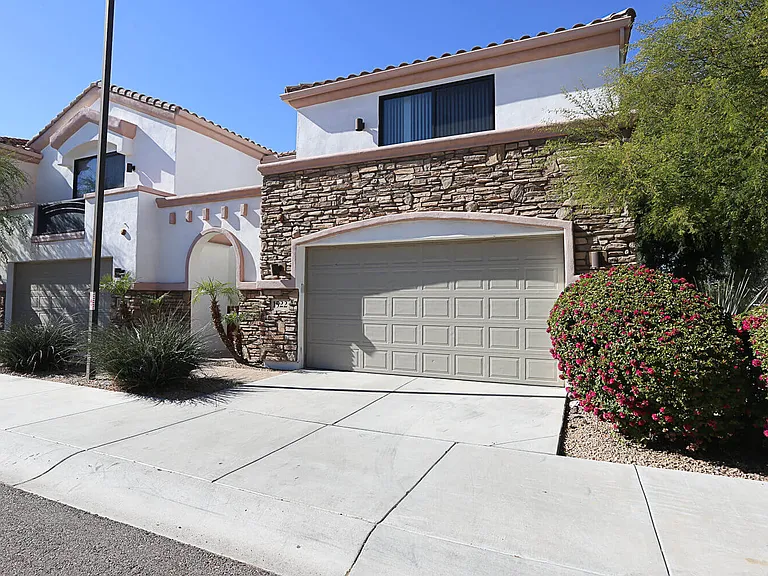 Exterior, Landscaping & Garage
