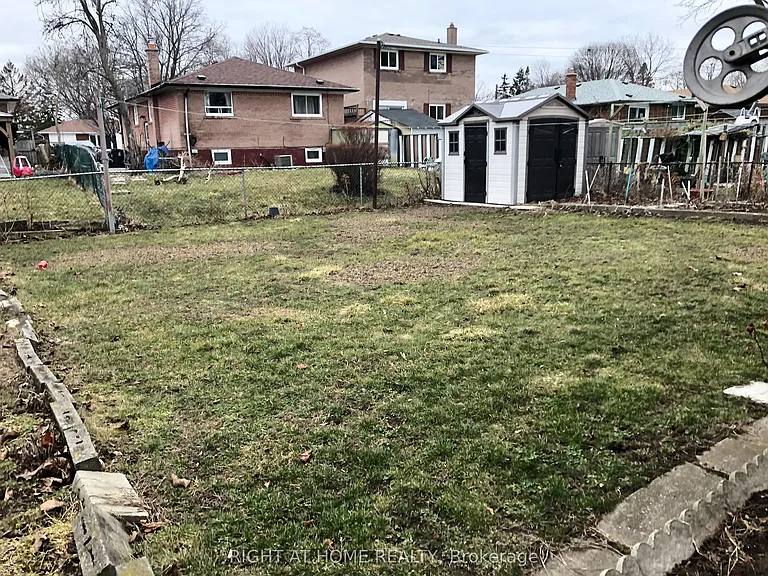 55 Limevale Cres — Photo 12