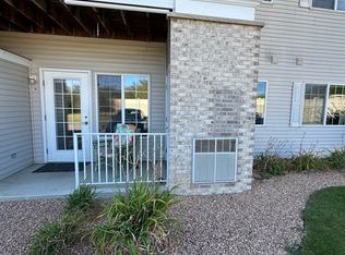 2032 11th Ave SE APT B, Rochester, MN 55904