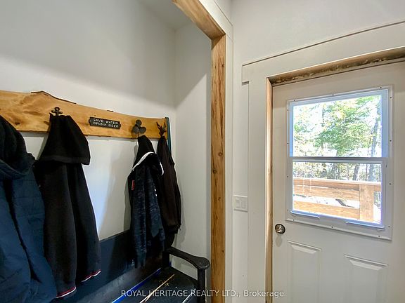 4th image of 23 River Rd