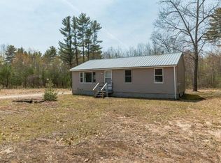 20 Pilgrim Dr, Hiram, ME 04041