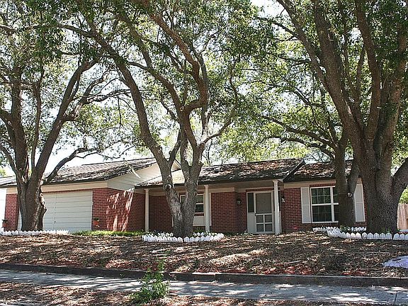 2nd image of 1571 Avalon Blvd