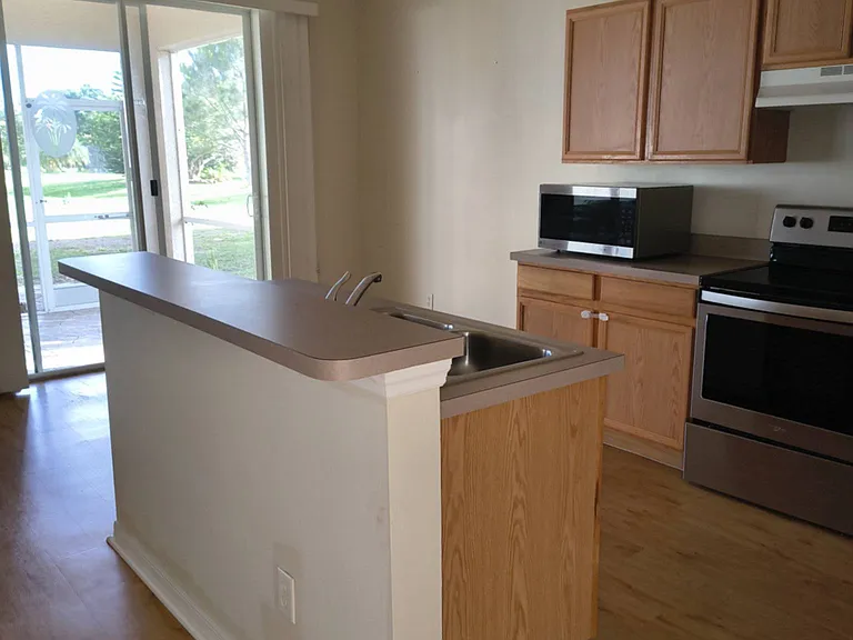 25199 Chiclayo Ave — Photo 4