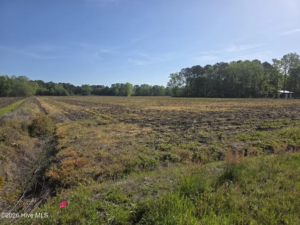 3917 Gaddy Road, Fairmont, NC 28340