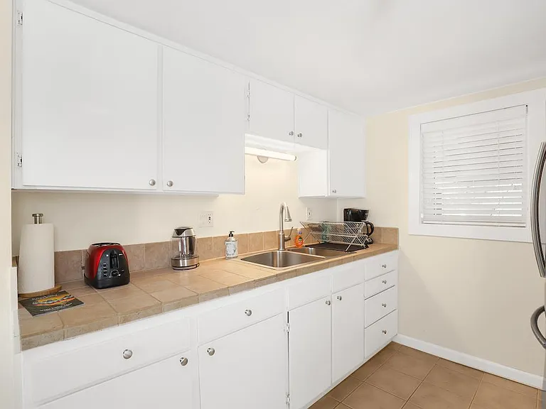1164 Raymond Ave #A — Photo 50