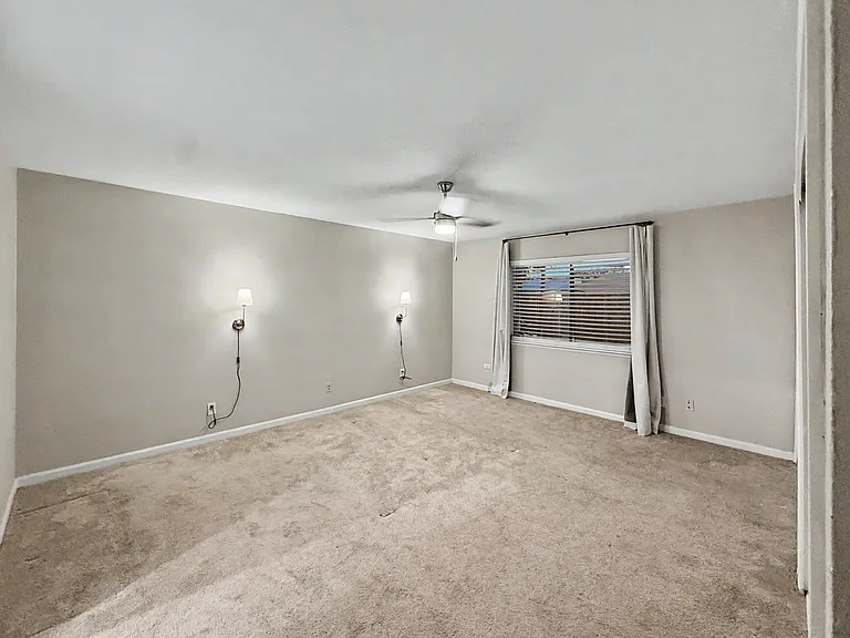 2910 Sweet Gum St — Photo 12