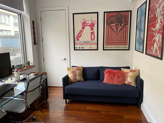 Rented by Compass | media 9