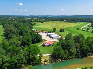 2126 Cash Hollow Rd, Nunnelly, TN 37137
