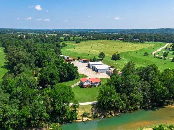 2126 Cash Hollow Rd, Nunnelly, TN 37137