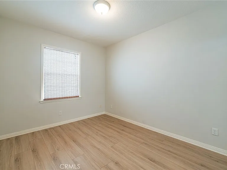 6267 Pacific Pointe Dr — Photo 29