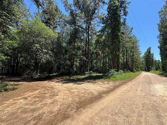 2nd image of Holly Grove Rd