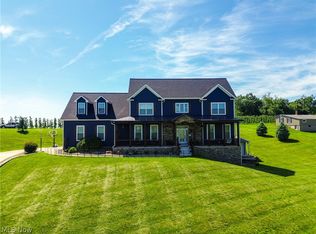 14993 Millersburg Rd SW, Navarre, OH 44662