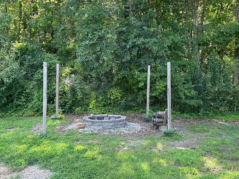 2107 Airport Rd — Photo 4