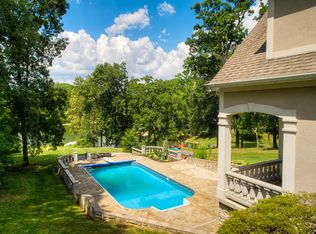 8720 Whetstone Rd, Evansville, IN 47725