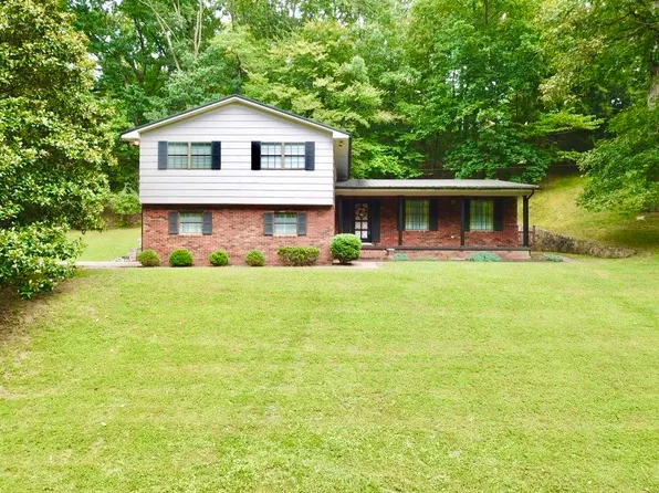 3110 Ferguson Rd, Huntington, WV 25705