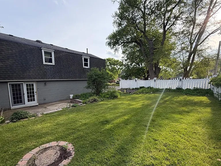 600 Dewey St — Photo 22