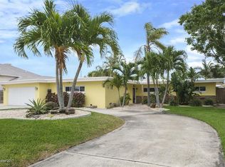 11 W Point Dr, Cocoa Beach, FL 32931