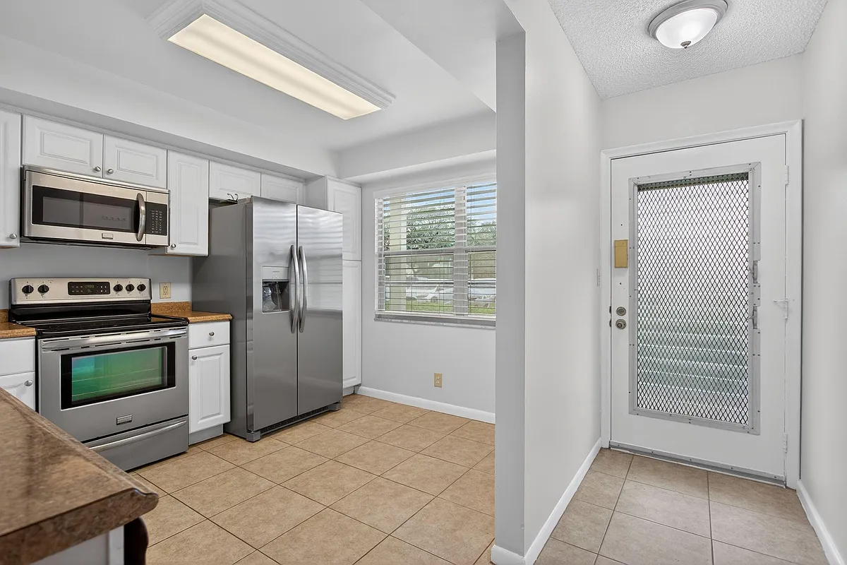 Building Photo - 2501 Antigua Ter #D1