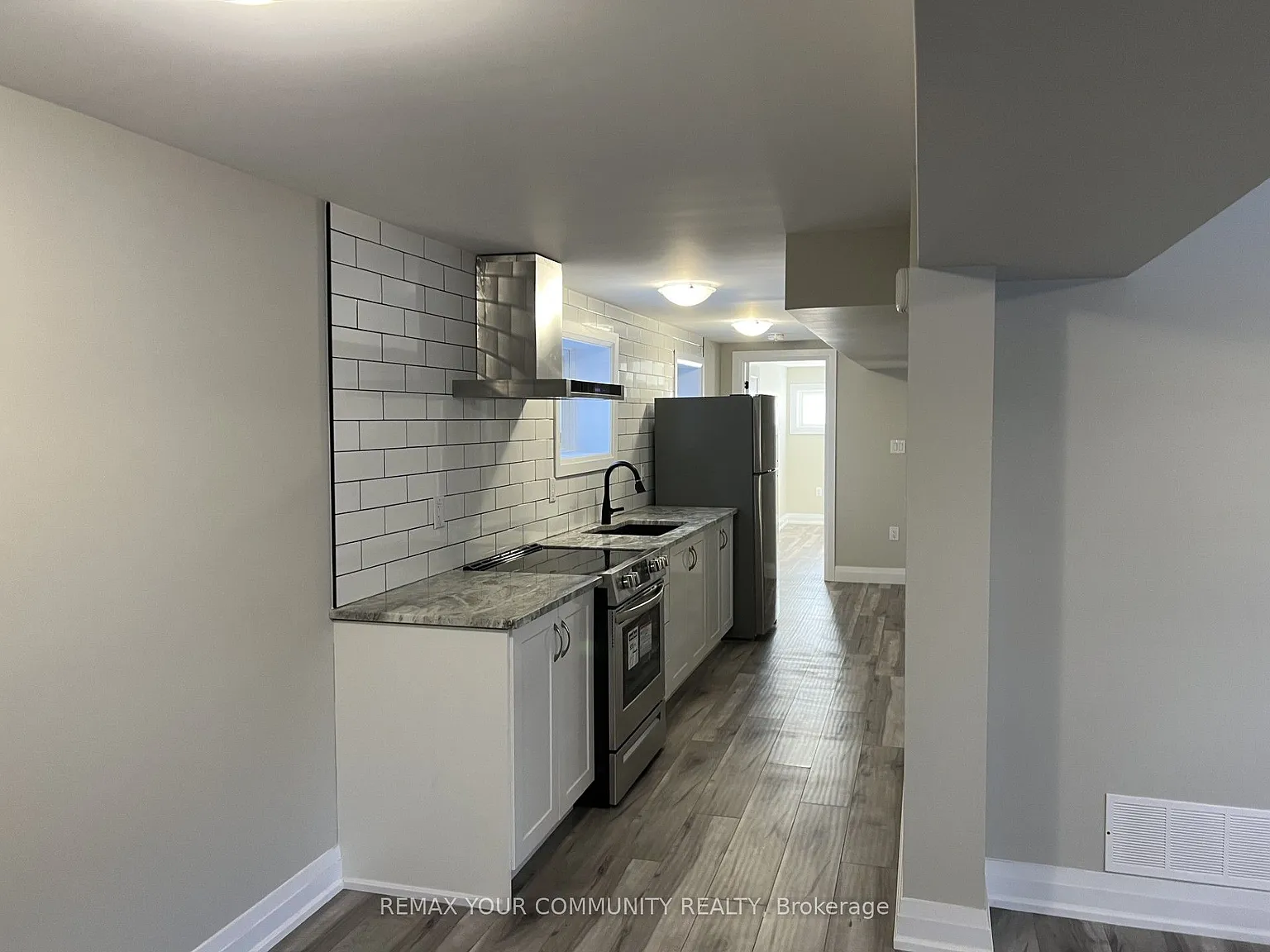 2 bed, $1,900 — Photo 3