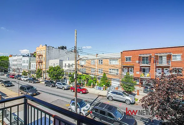 Rented by Keller Williams NYC | media 10