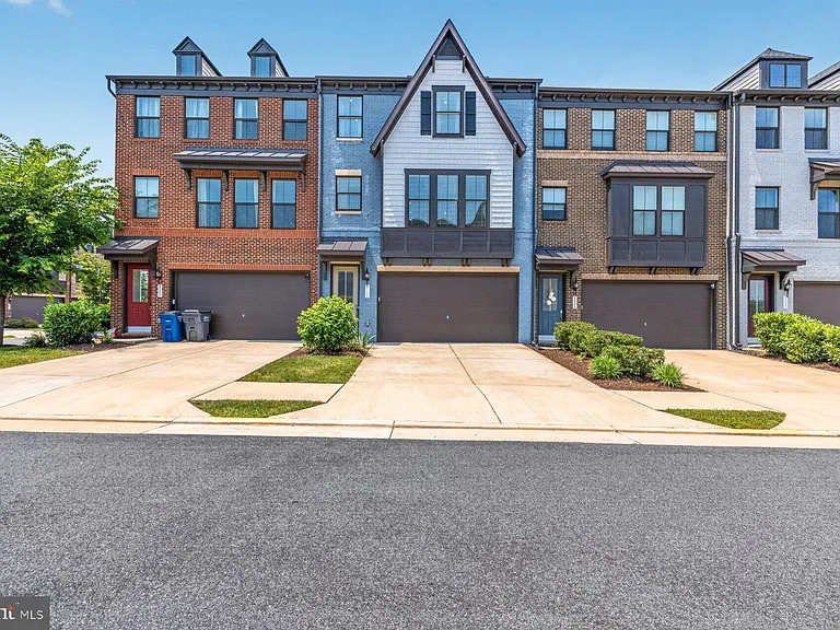 8106 Zoe Pl — Photo 34