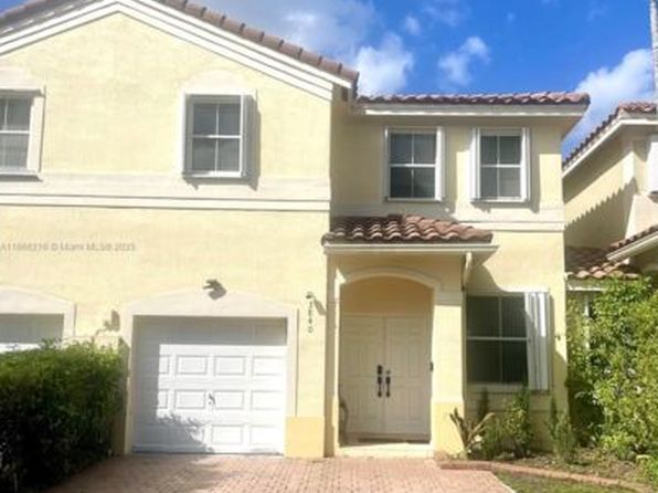3840 SW 169th Ter