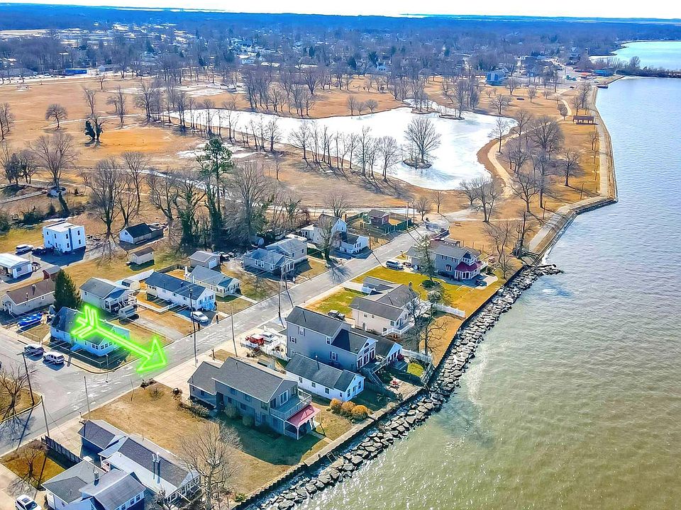1st image of 77 N River Dr
