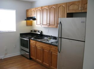 945 SW 7th St #3, Miami, FL 33130