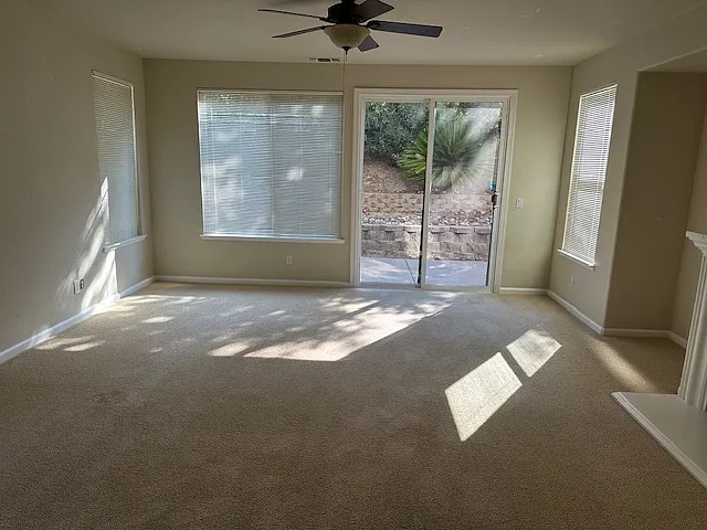 5 bed, 3162 sqft, $4,150 — Photo 2
