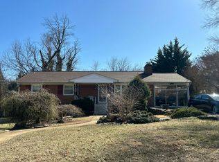 705 Venice Dr, Silver Spring, MD 20904