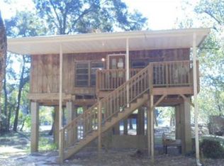 10043 Horseshoe Dr, Baton Rouge, LA 70817