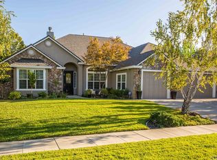 445 Southbury Ln, Chico, CA 95973
