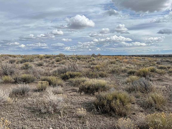 3rd image of 13 Bluemel Ranch Rd
