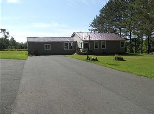 233 Charleston Rd, Dexter, ME 04930