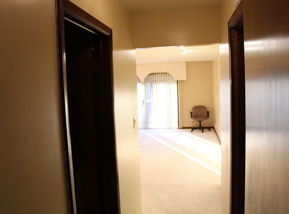5th image of 17712 71st Ct #8