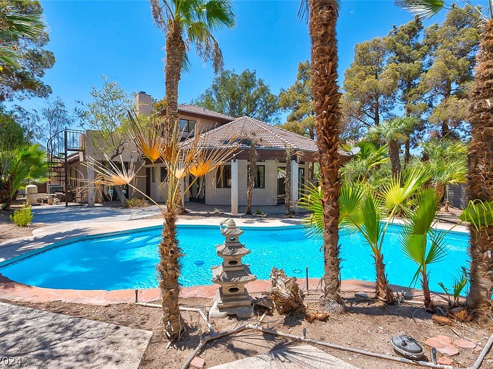 1st image of 1201 Mercedes Cir