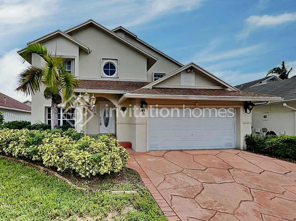 18925 NW 78th Ct, Hialeah, FL 33015