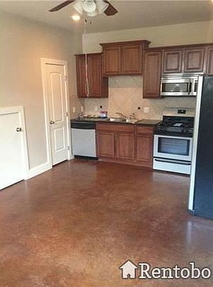 2nd image of 5302 Duval St