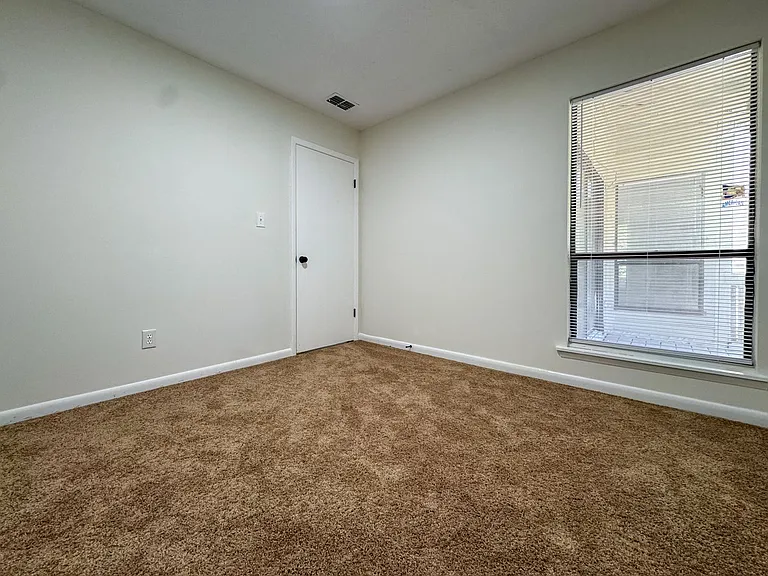 1715 Arrow Ridge Way — Photo 16