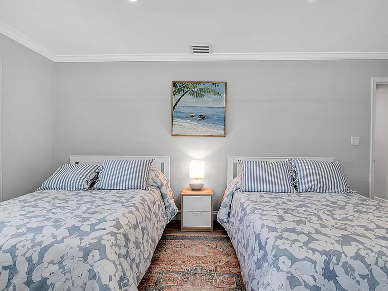 23313 Lago Mar Cir — Photo 42
